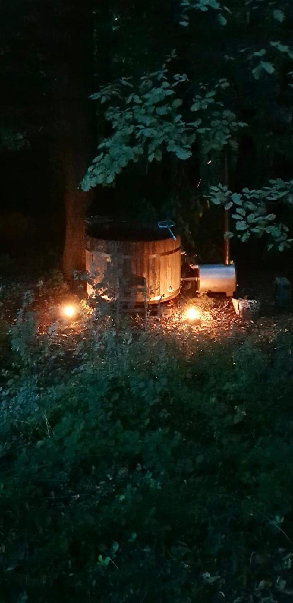 Blockhaus Chalet Mit Beheizbarem Badefass Und Infrarotsauna Auf Der Terrasse Oberschutzen Ngoại thất bức ảnh